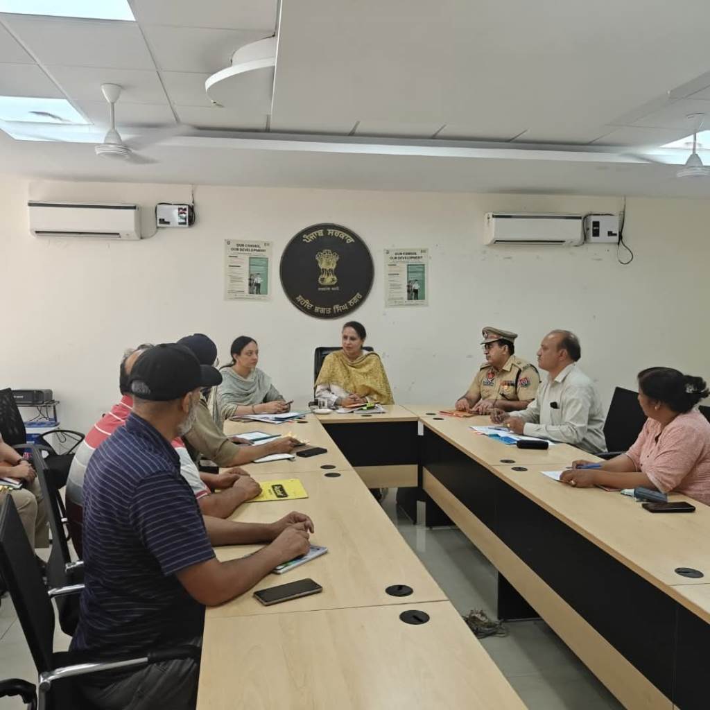 Election Observer reviews election preparations ahead of Municipal Council elections in SBS Nagar